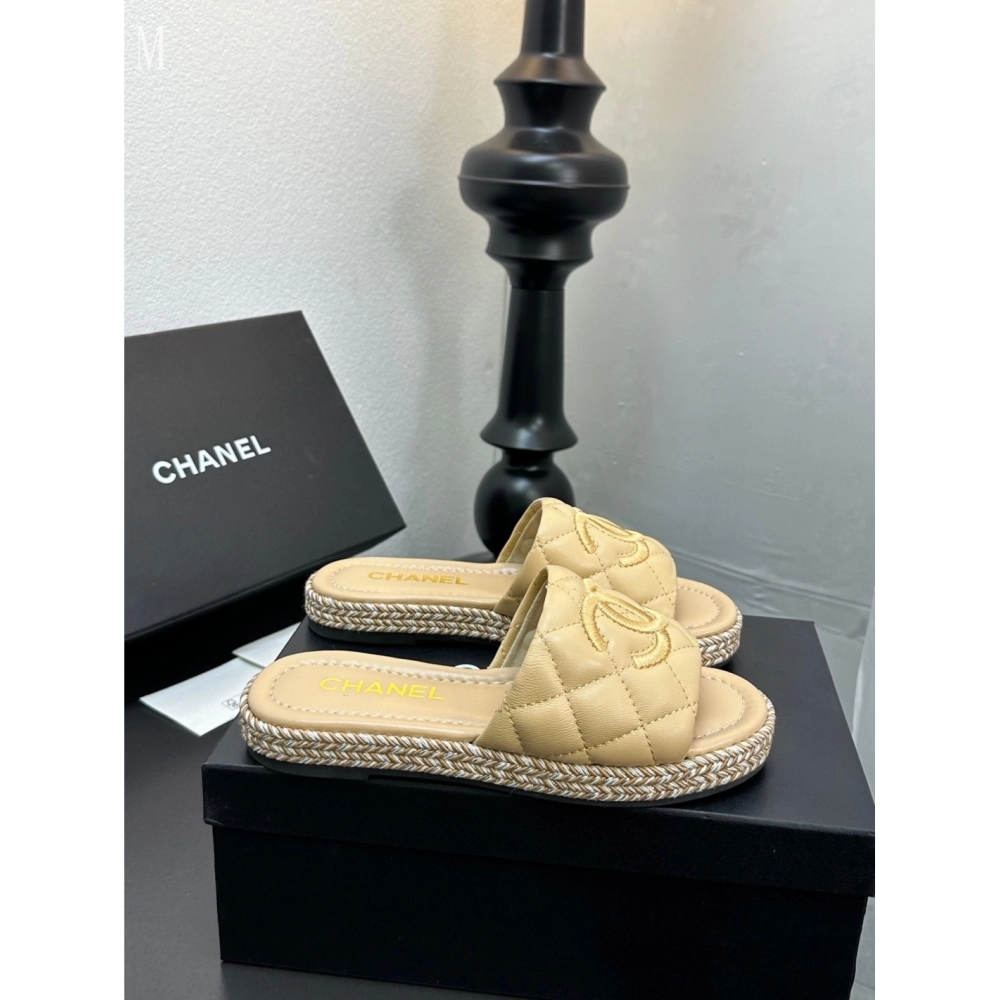 Chanel Slippers 052,Chanel Slippers,Slides Slippers,More Brands