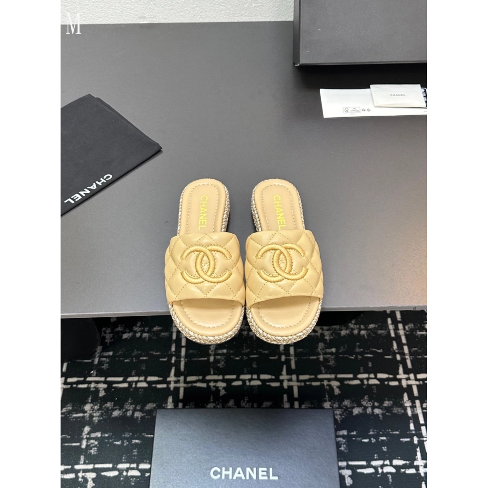 Chanel Slippers 052,Chanel Slippers,Slides Slippers,More Brands
