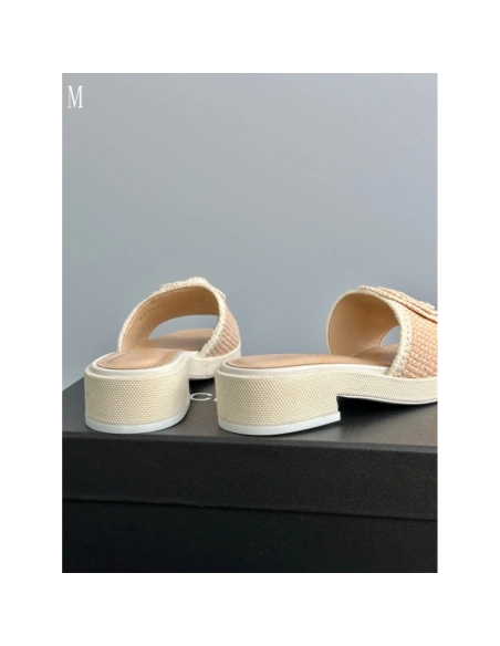 Chanel Slippers 118,Chanel Slippers,Slides Slippers,More Brands
