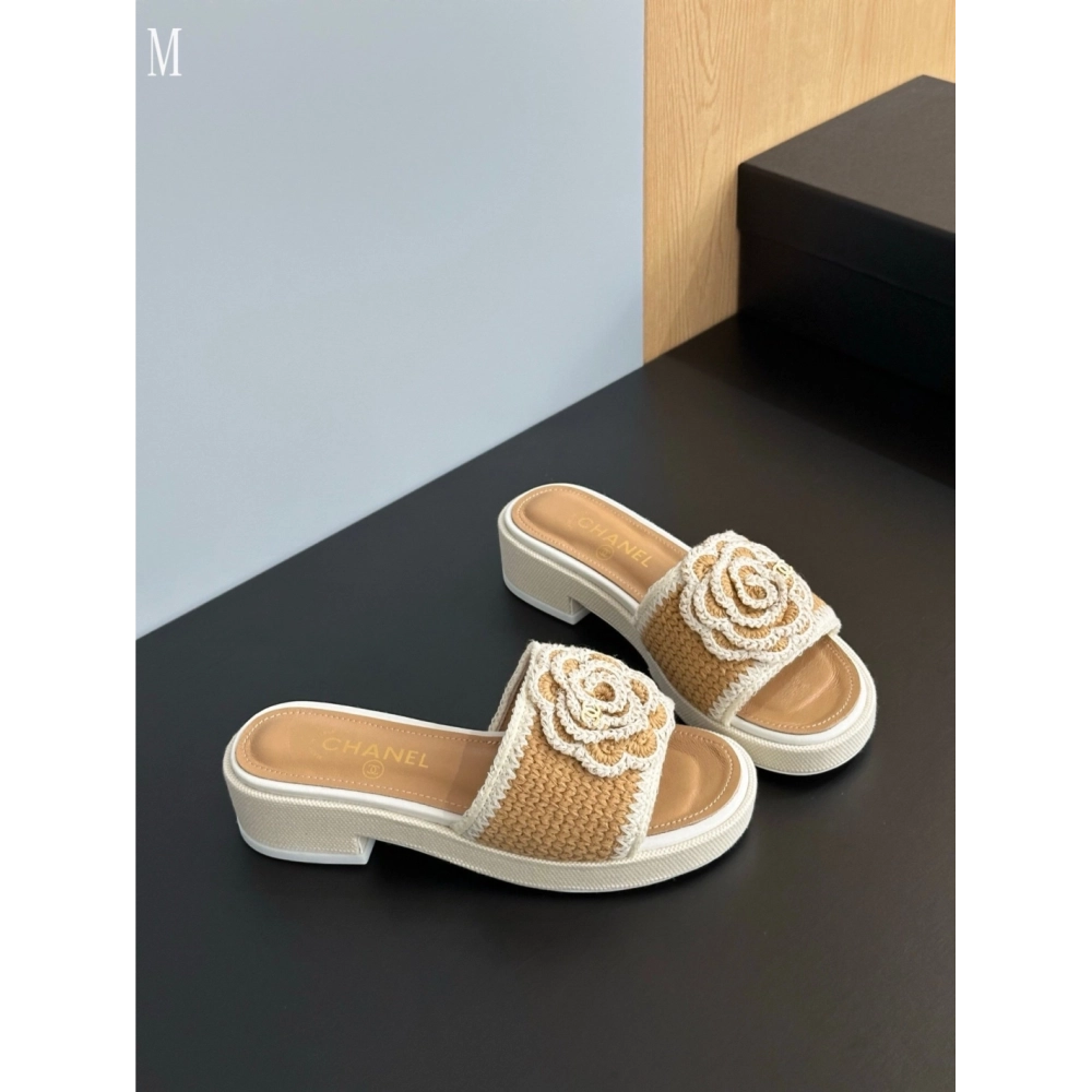 Chanel Slippers 119,Chanel Slippers,Slides Slippers,More Brands