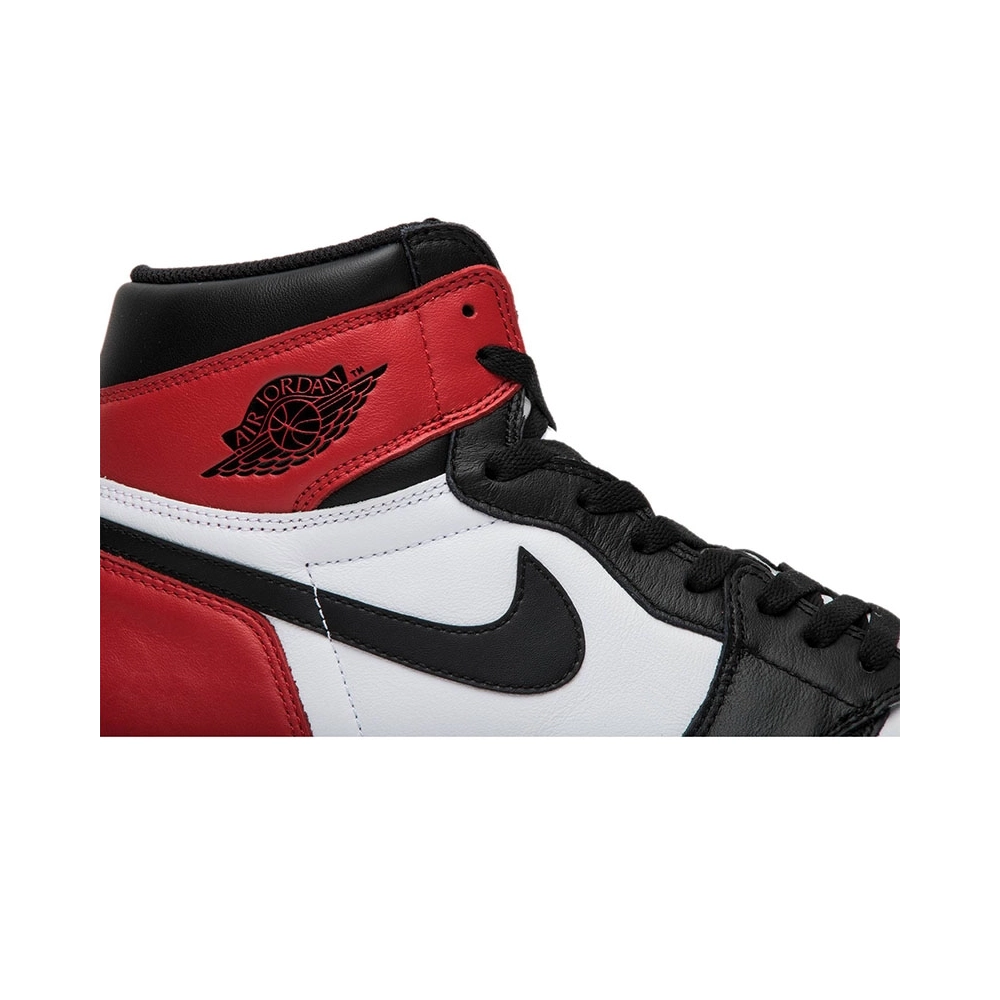 AIR JORDAN 1 RETRO HIGH OG BLACK TOE 2016 555088 125,AIR JORDAN 1 HIGH,Air Jordan