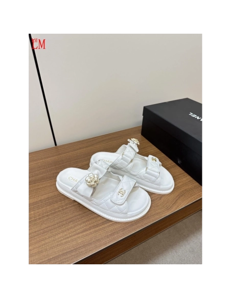 Chanel Slippers 053,Chanel Slippers,Slides Slippers,More Brands