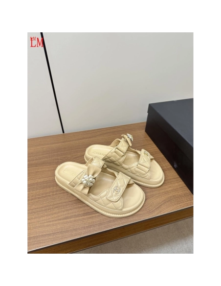 Chanel Slippers 054,Chanel Slippers,Slides Slippers,More Brands