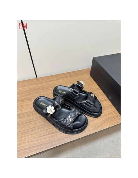 Chanel Slippers 055,Chanel Slippers,Slides Slippers,More Brands