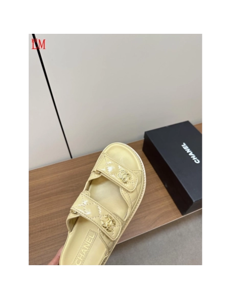 Chanel Slippers 059,Chanel Slippers,Slides Slippers,More Brands