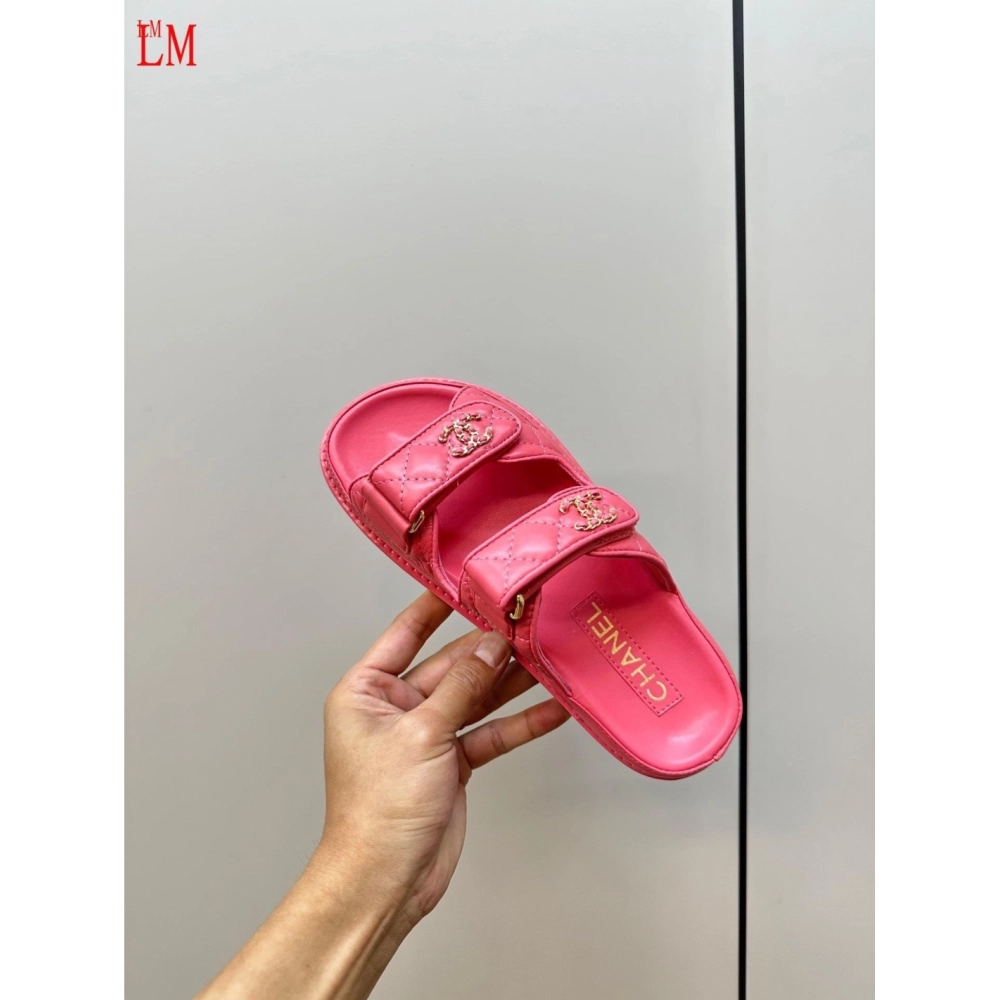 Chanel Slippers 069,Chanel Slippers,Slides Slippers,More Brands