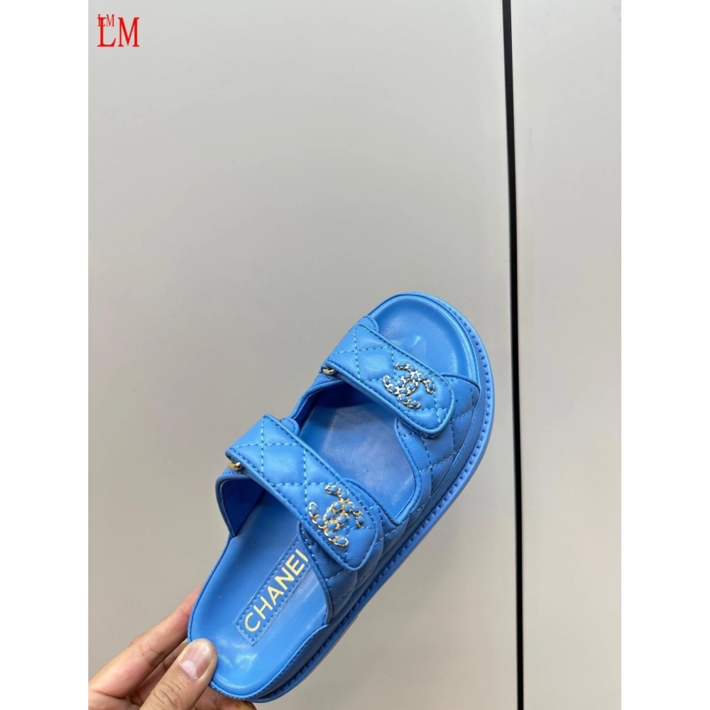 Chanel Slippers 071,Chanel Slippers,Slides Slippers,More Brands