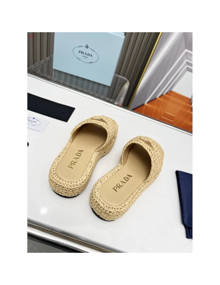 Prada Slippers 031