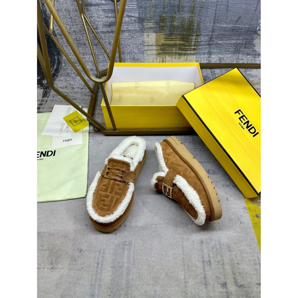 Fendi Slippers 049,Fendi Slippers,Slides Slippers,More Brands