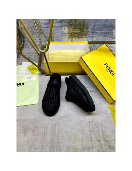 Fendi Slippers 050,Fendi Slippers,Slides Slippers,More Brands