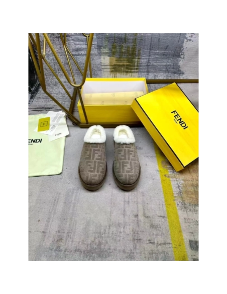 Fendi Slippers 051,Fendi Slippers,Slides Slippers,More Brands