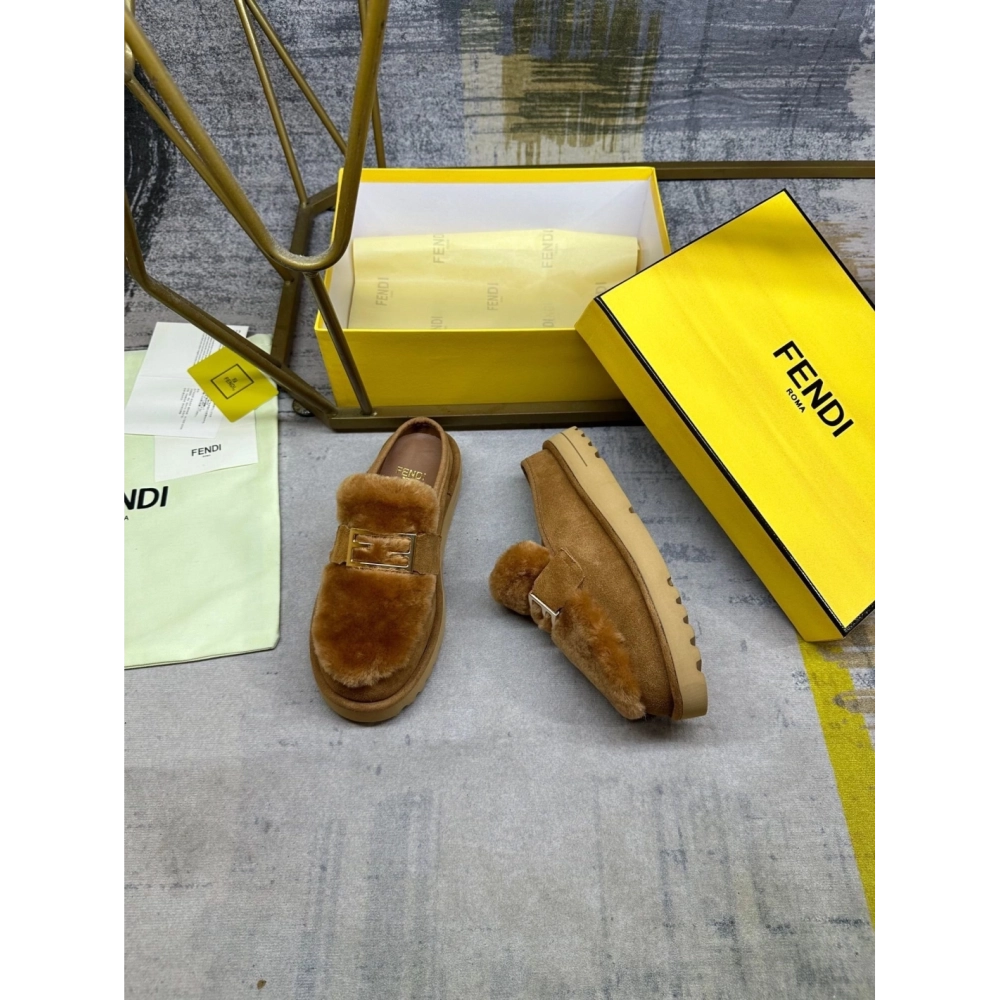 Fendi Slippers 054,Fendi Slippers,Slides Slippers,More Brands