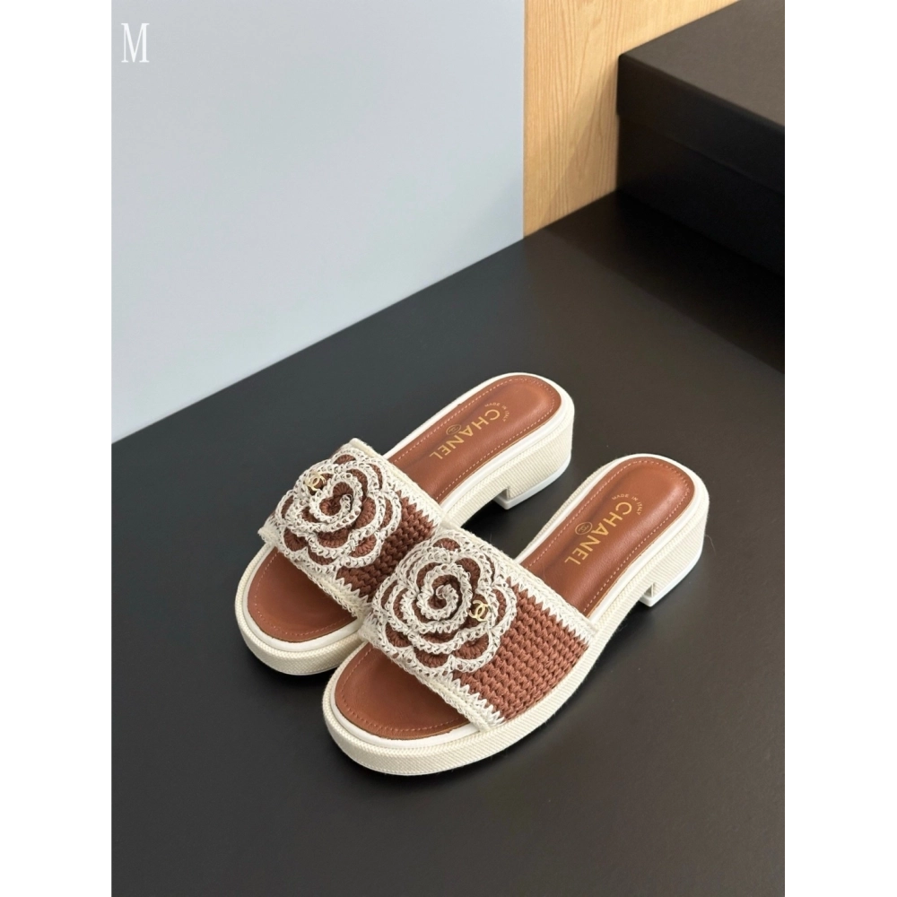 Chanel Slippers 123,Chanel Slippers,Slides Slippers,More Brands