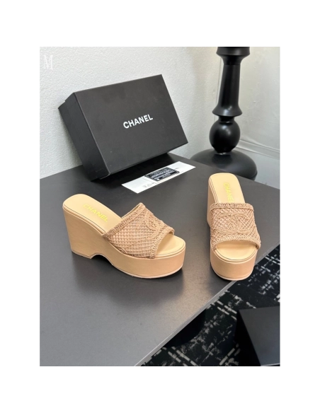 Chanel Slippers 072,Chanel Slippers,Slides Slippers,More Brands