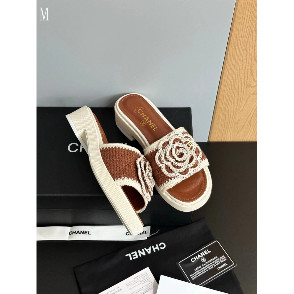 Chanel Slippers 123,Chanel Slippers,Slides Slippers,More Brands