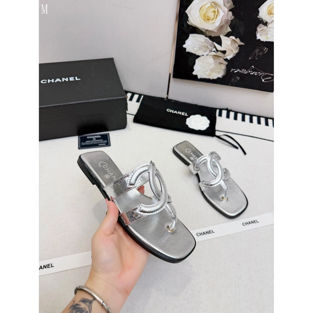 Chanel Slippers 146,Chanel Slippers,Slides Slippers,More Brands