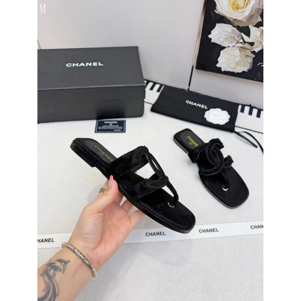 Chanel Slippers 151,Chanel Slippers,Slides Slippers,More Brands