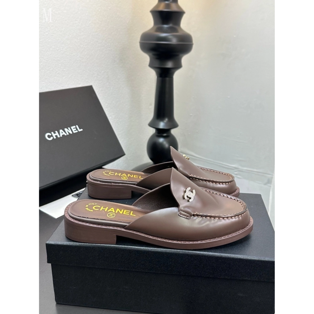 Chanel Slippers 076,Chanel Slippers,Slides Slippers,More Brands
