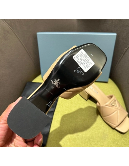 Prada Slippers 014