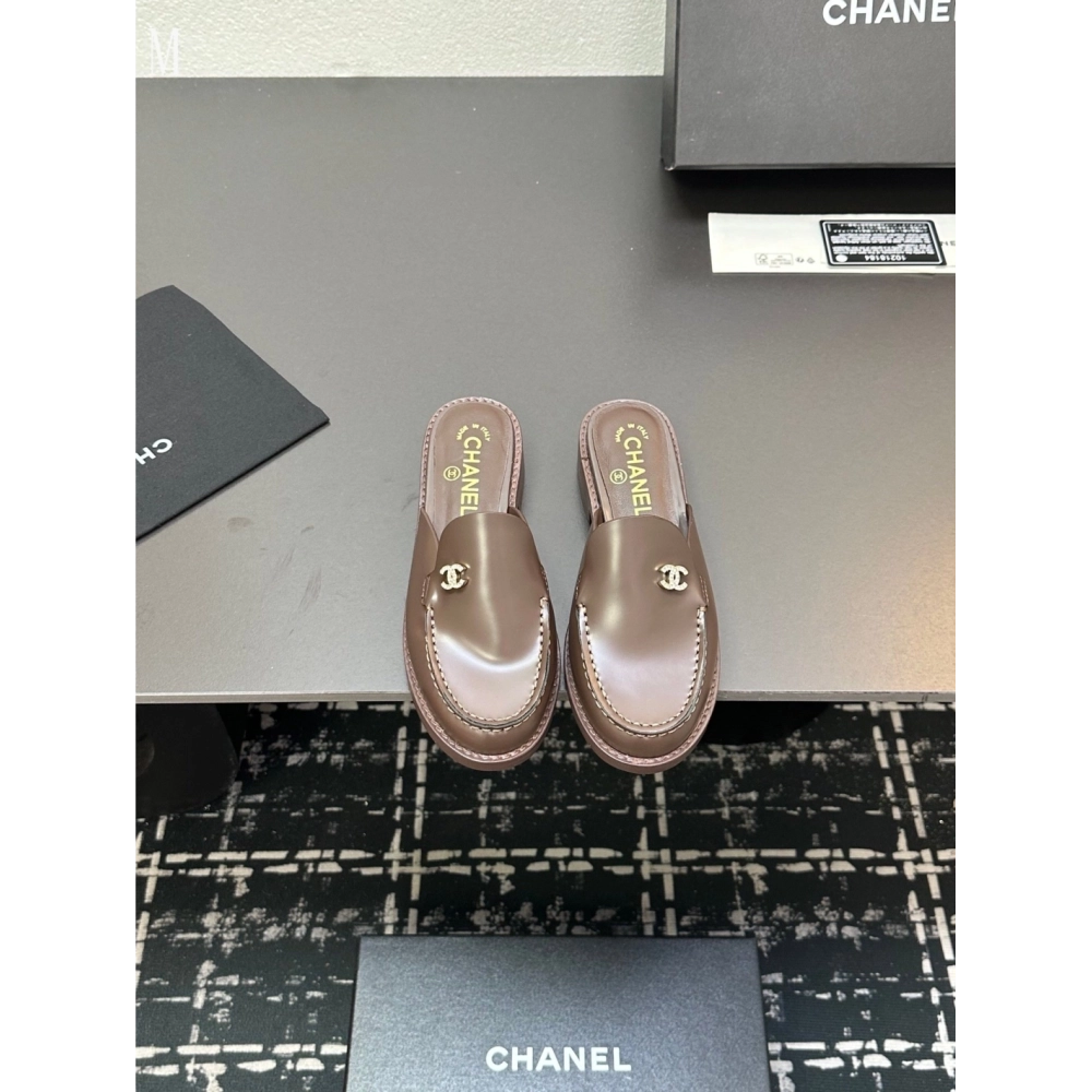 Chanel Slippers 076,Chanel Slippers,Slides Slippers,More Brands