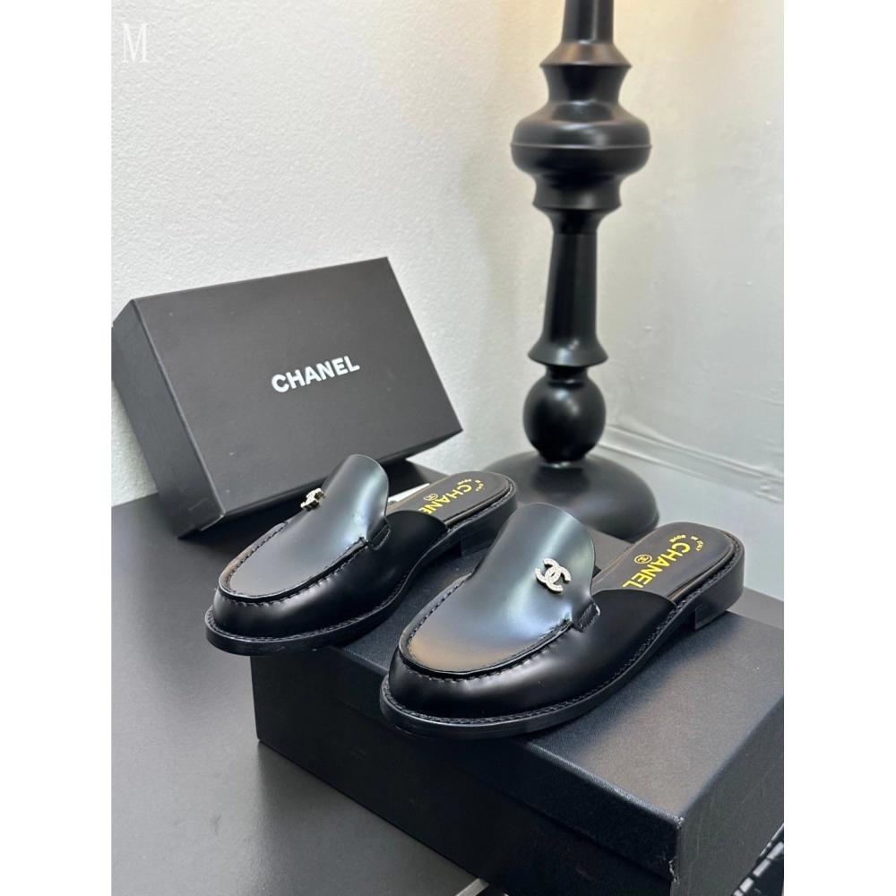 Chanel Slippers 077,Chanel Slippers,Slides Slippers,More Brands