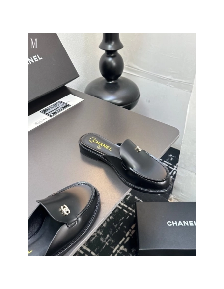 Chanel Slippers 077,Chanel Slippers,Slides Slippers,More Brands