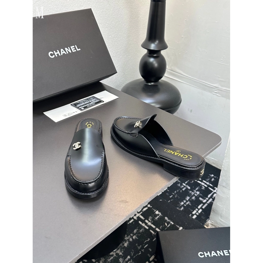 Chanel Slippers 077,Chanel Slippers,Slides Slippers,More Brands