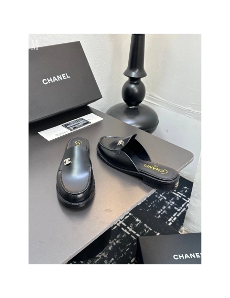 Chanel Slippers 077,Chanel Slippers,Slides Slippers,More Brands