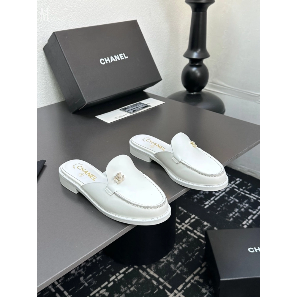 Chanel Slippers 078,Chanel Slippers,Slides Slippers,More Brands
