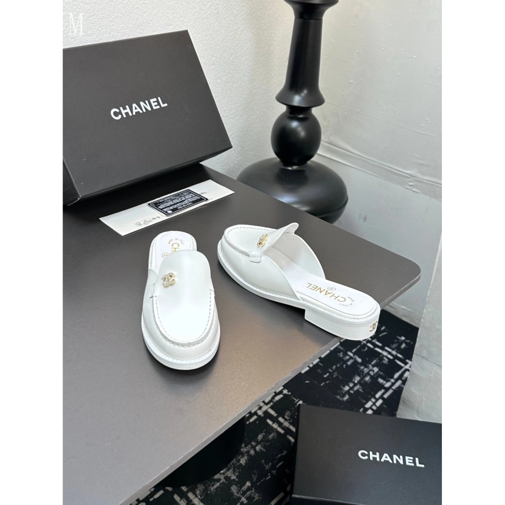Chanel Slippers 078,Chanel Slippers,Slides Slippers,More Brands