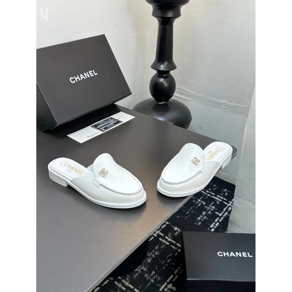 Chanel Slippers 078,Chanel Slippers,Slides Slippers,More Brands