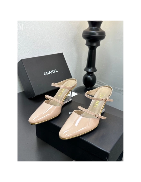 Chanel Slippers 080,Chanel Slippers,Slides Slippers,More Brands