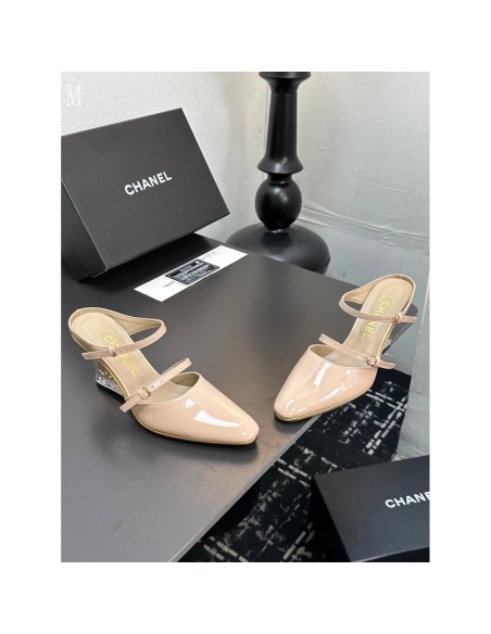 Chanel Slippers 080,Chanel Slippers,Slides Slippers,More Brands