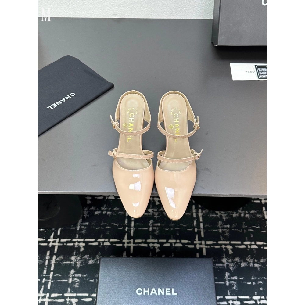 Chanel Slippers 080,Chanel Slippers,Slides Slippers,More Brands
