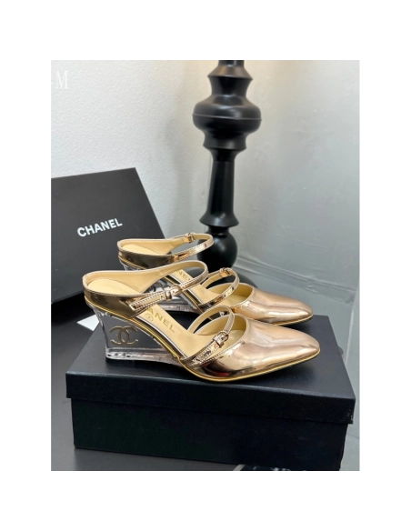 Chanel Slippers 081,Chanel Slippers,Slides Slippers,More Brands