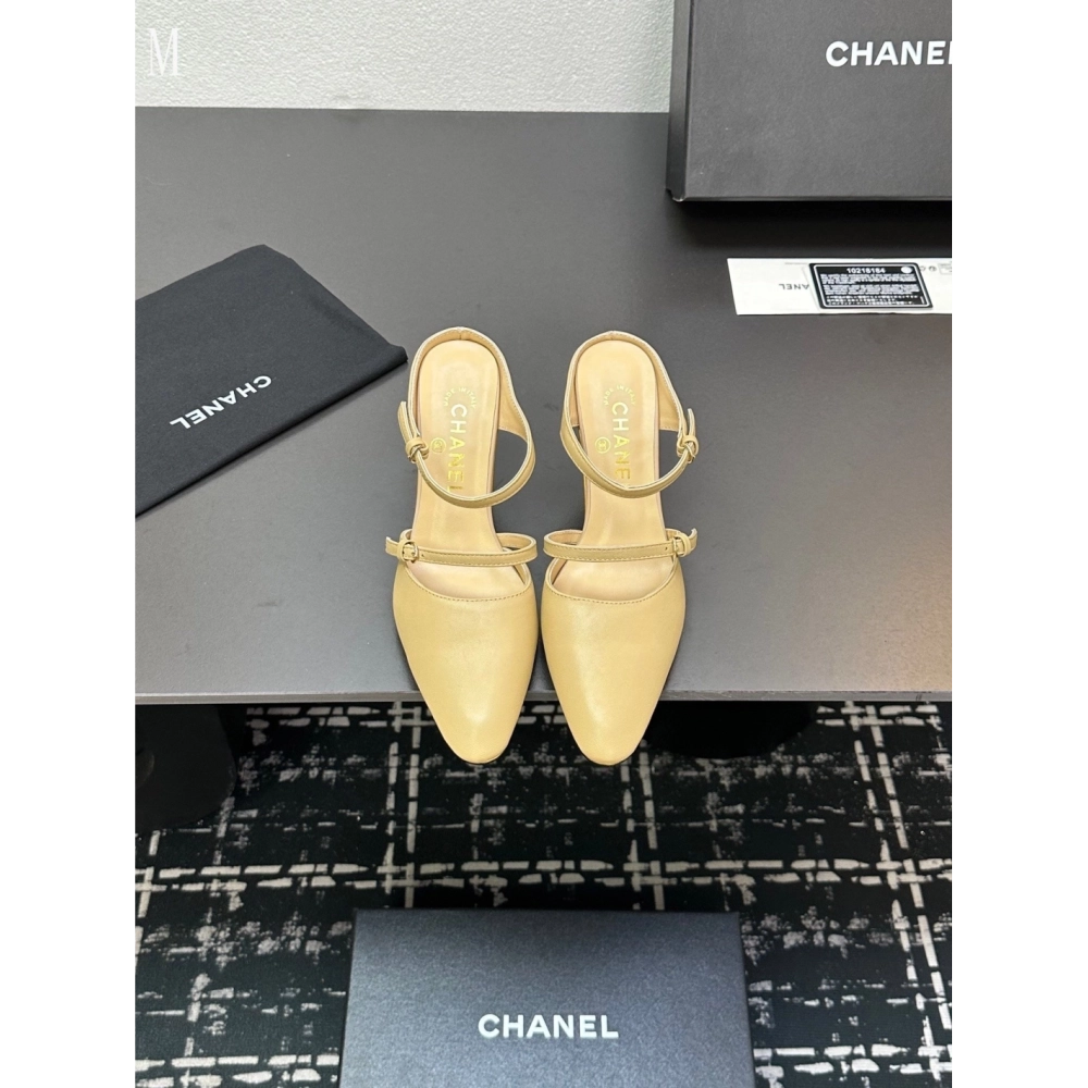 Chanel Slippers 082,Chanel Slippers,Slides Slippers,More Brands