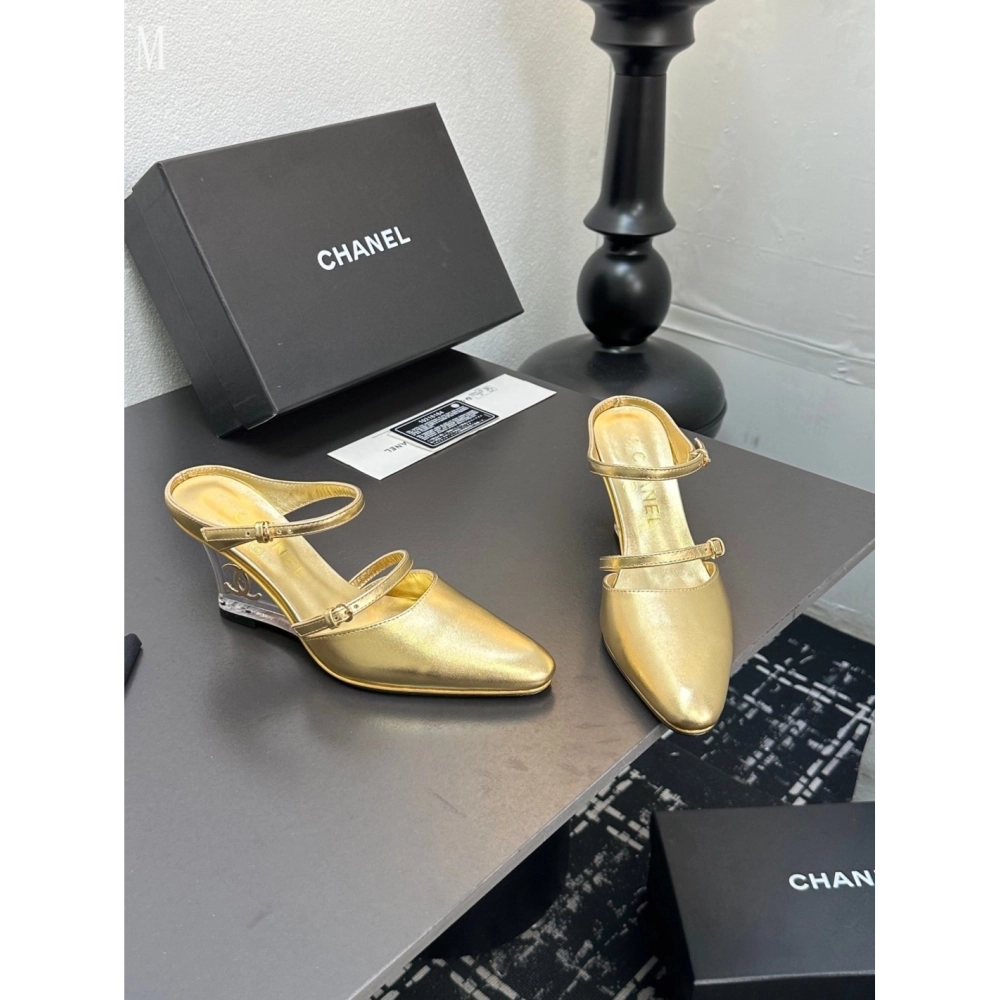 Chanel Slippers 083,Chanel Slippers,Slides Slippers,More Brands