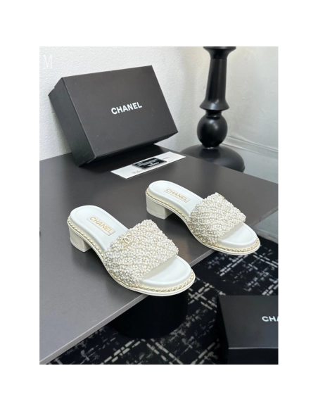 Chanel Slippers 085,Chanel Slippers,Slides Slippers,More Brands