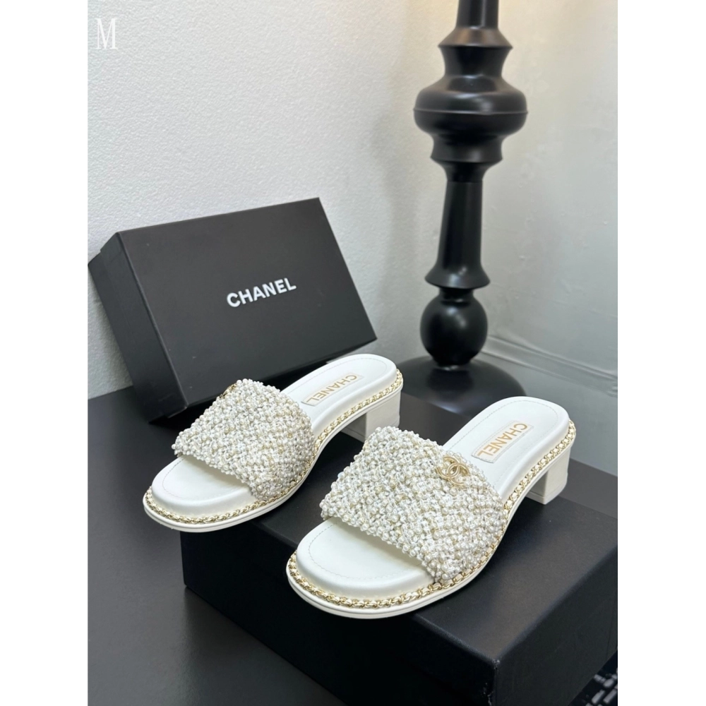 Chanel Slippers 085,Chanel Slippers,Slides Slippers,More Brands