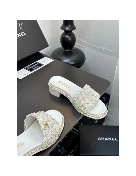 Chanel Slippers 085,Chanel Slippers,Slides Slippers,More Brands