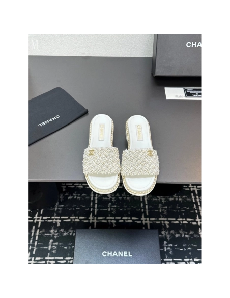 Chanel Slippers 085,Chanel Slippers,Slides Slippers,More Brands