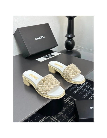 Chanel Slippers 087,Chanel Slippers,Slides Slippers,More Brands