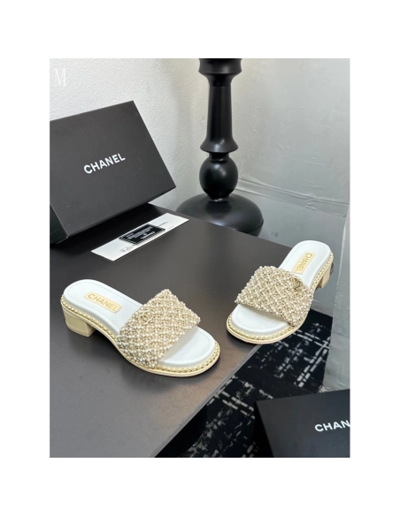 Chanel Slippers 087,Chanel Slippers,Slides Slippers,More Brands