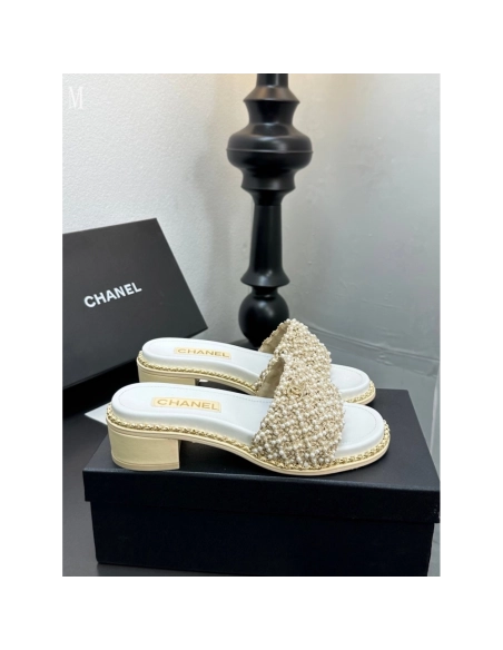 Chanel Slippers 087,Chanel Slippers,Slides Slippers,More Brands