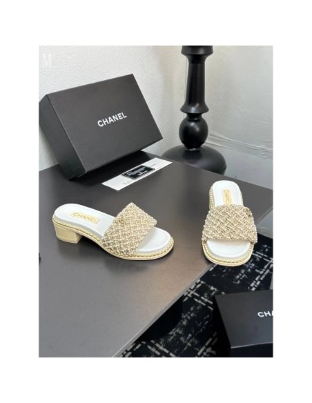 Chanel Slippers 087,Chanel Slippers,Slides Slippers,More Brands