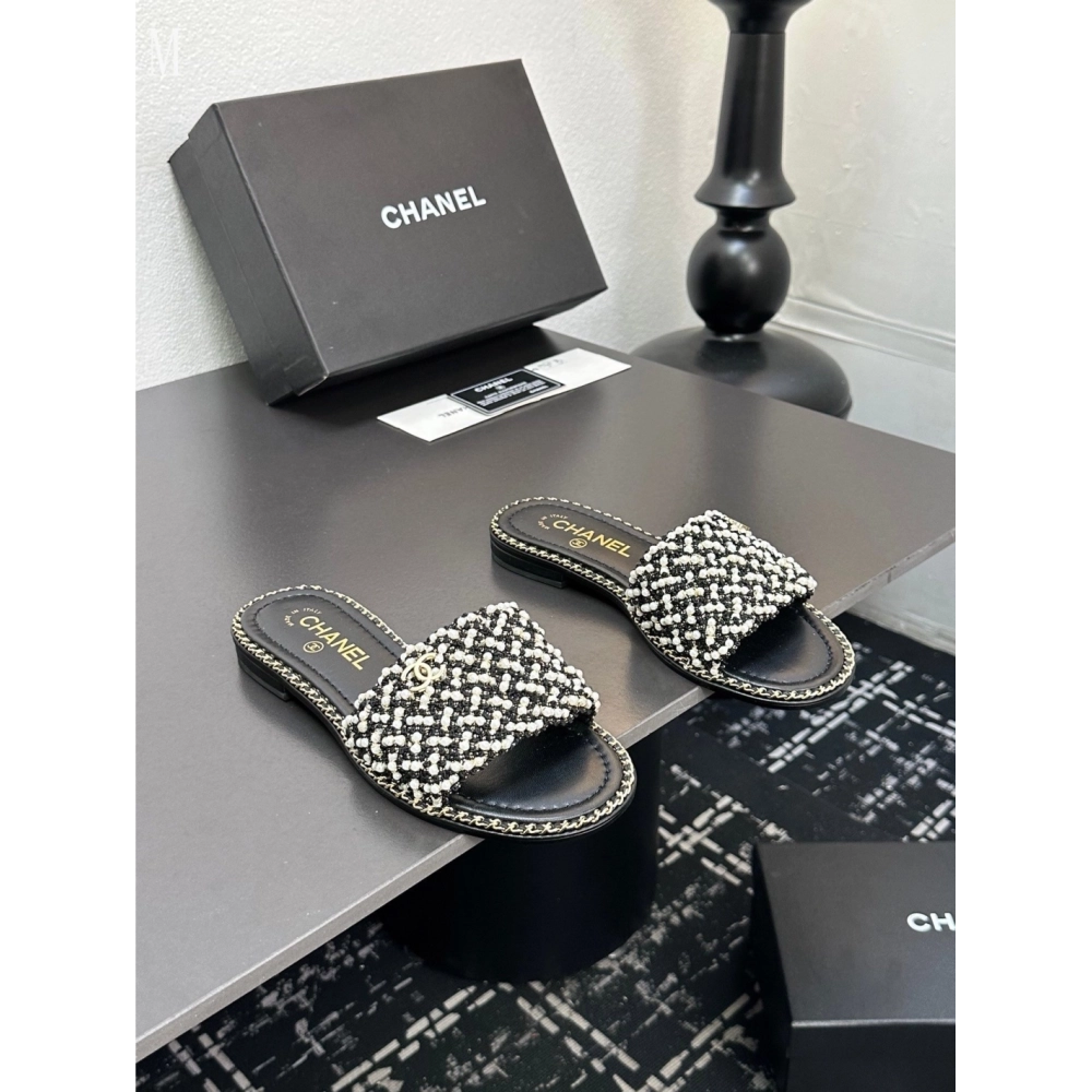 Chanel Slippers 089,Chanel Slippers,Slides Slippers,More Brands