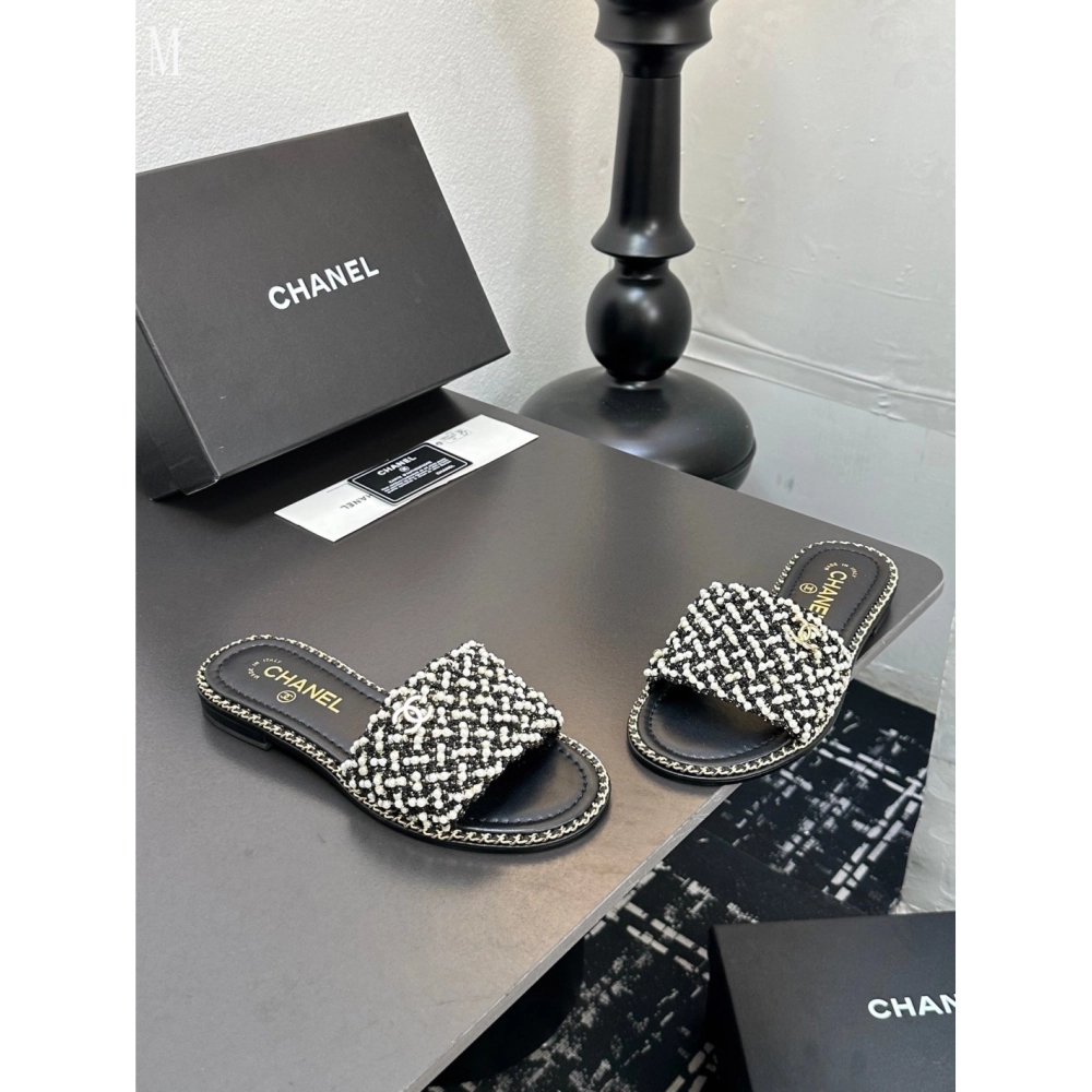 Chanel Slippers 089,Chanel Slippers,Slides Slippers,More Brands
