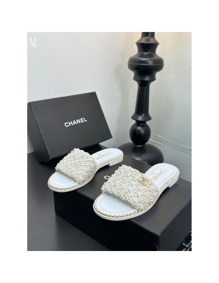 Chanel Slippers 090,Chanel Slippers,Slides Slippers,More Brands
