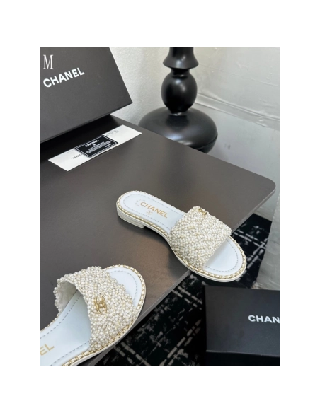 Chanel Slippers 090,Chanel Slippers,Slides Slippers,More Brands