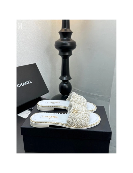 Chanel Slippers 090,Chanel Slippers,Slides Slippers,More Brands